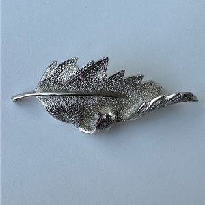 Vintage Coro Silver Feather Pin Brooch